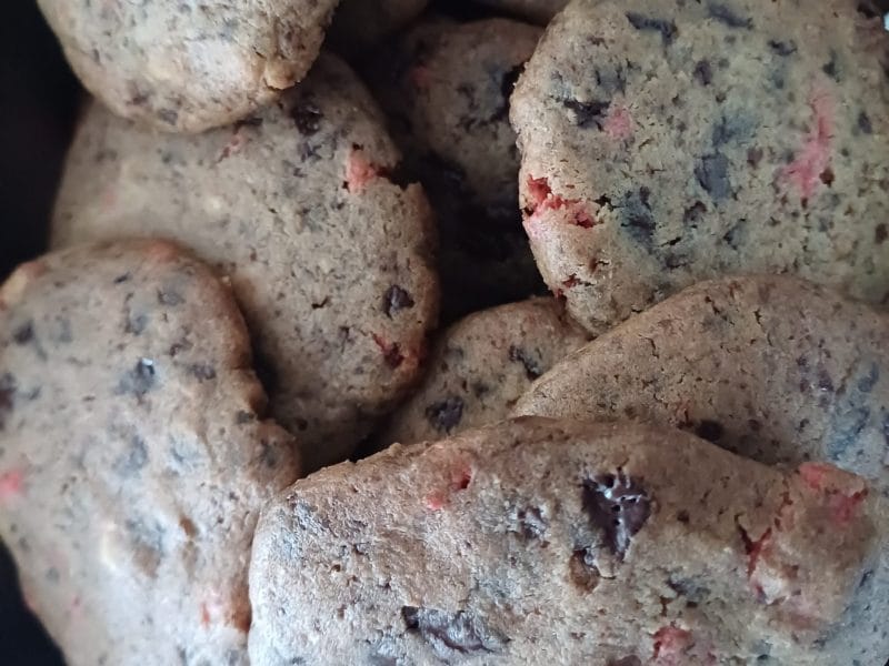 Cliquez pour zoomer ! Cookies aux éclats de pralines roses et pépites de chocolat Thermomix par mm65320