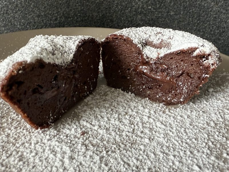 Cliquez pour zoomer ! Moelleux au chocolat cœur fondant Thermomix par lora7823