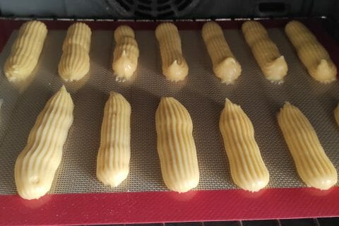Cliquez pour zoomer ! Éclairs au chocolat Thermomix par bernard_16