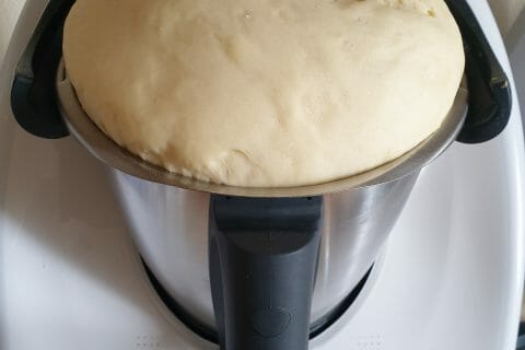Cliquez pour zoomer ! Brioche tressée à la mie filante Thermomix par Emilie