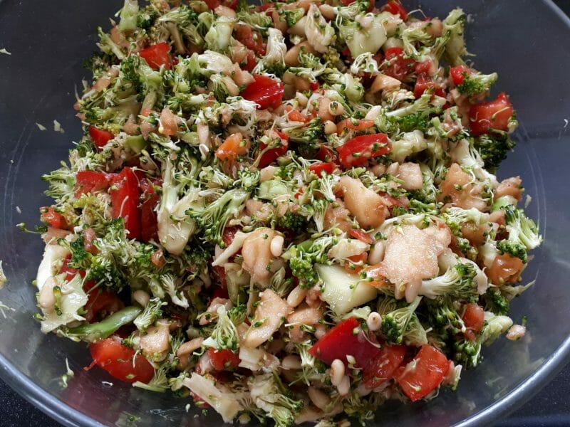 Cliquez pour zoomer ! Salade de brocolis Thermomix par evelyne_74