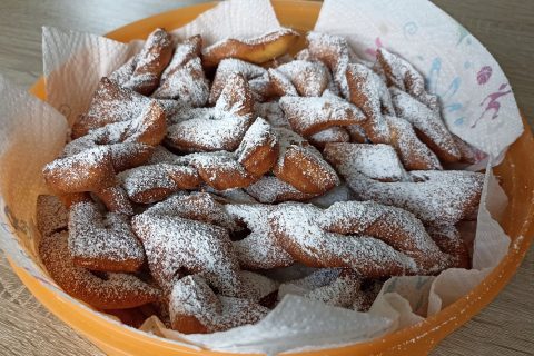 Cliquez pour zoomer ! Bugnes Thermomix par Sylvaineroure