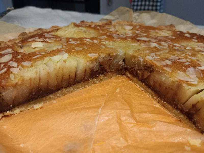 Cliquez pour zoomer ! Tarte aux poires sur lit de chocolat Thermomix par Sylvaineroure