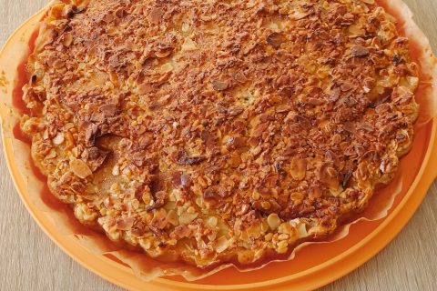 Cliquez pour zoomer ! Grimolle aux pommes et aux amandes Thermomix par Sylvaineroure