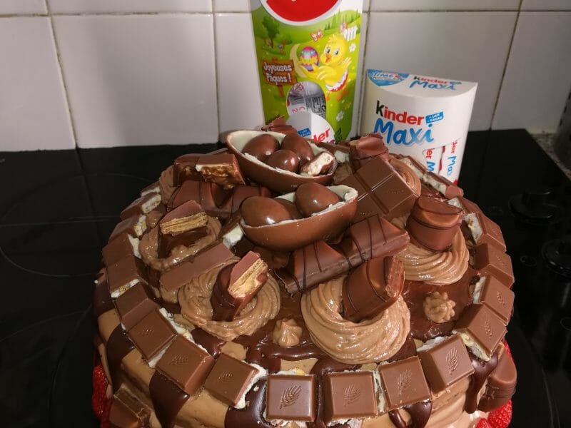 Cliquez pour zoomer ! Layer cake Kinder Bueno Thermomix par Oriane