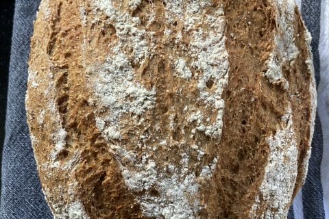 Cliquez pour zoomer ! Pain Cocotte Thermomix par hayat_22