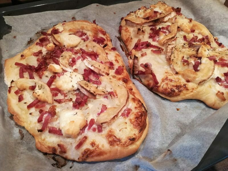 Cliquez pour zoomer ! Fougasse chèvre et lardons Thermomix par lae9