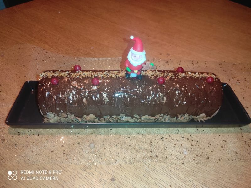 Cliquez pour zoomer ! Bûche mousse au chocolat Thermomix par melomars13