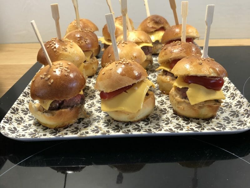 Cliquez pour zoomer ! Mini burgers Thermomix par Sarah03200