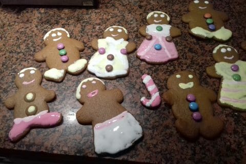 Cliquez pour zoomer ! Biscuits pain d’épices de la Saint Nicolas Thermomix par sandrinedelyon