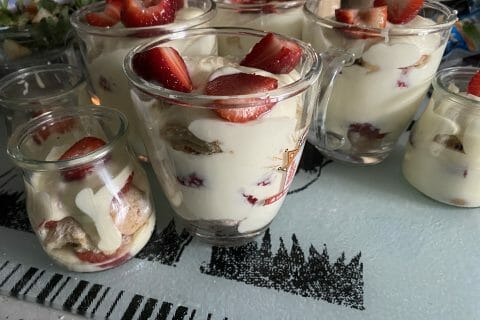 Cliquez pour zoomer ! Délices fraises et chocolat blanc Thermomix par pitchoune_3