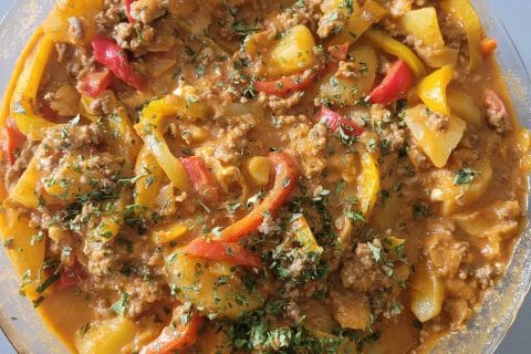 Cliquez pour zoomer ! Boeuf aux poivrons et pommes de terre Thermomix par jeni20