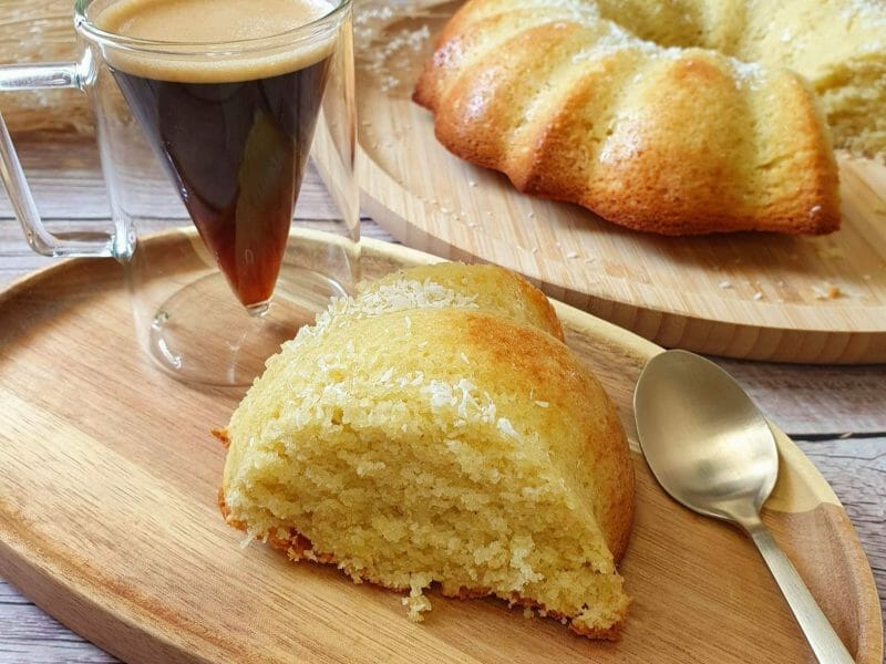 Cliquez pour zoomer ! Cake à la noix de coco Thermomix par aurelie_isabel