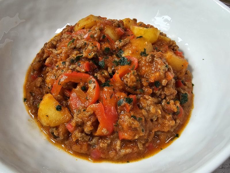 Cliquez pour zoomer ! Boeuf aux poivrons et pommes de terre Thermomix par aurelie_isabel