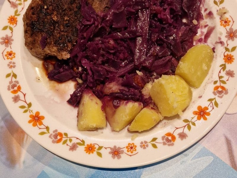 Cliquez pour zoomer ! Chou rouge, lardons et pommes Thermomix par verobleu