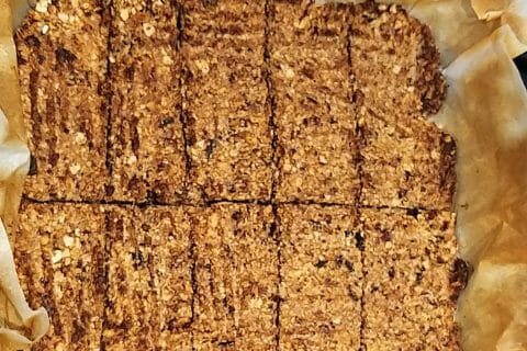 Cliquez pour zoomer ! Barres de céréales à la banane, noix et dattes Thermomix par verobleu