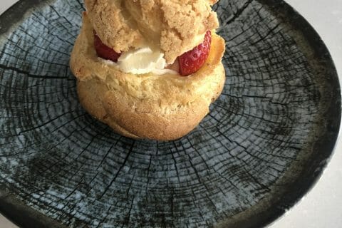 Cliquez pour zoomer ! Choux craquelin fraises chantilly Thermomix par Petiote