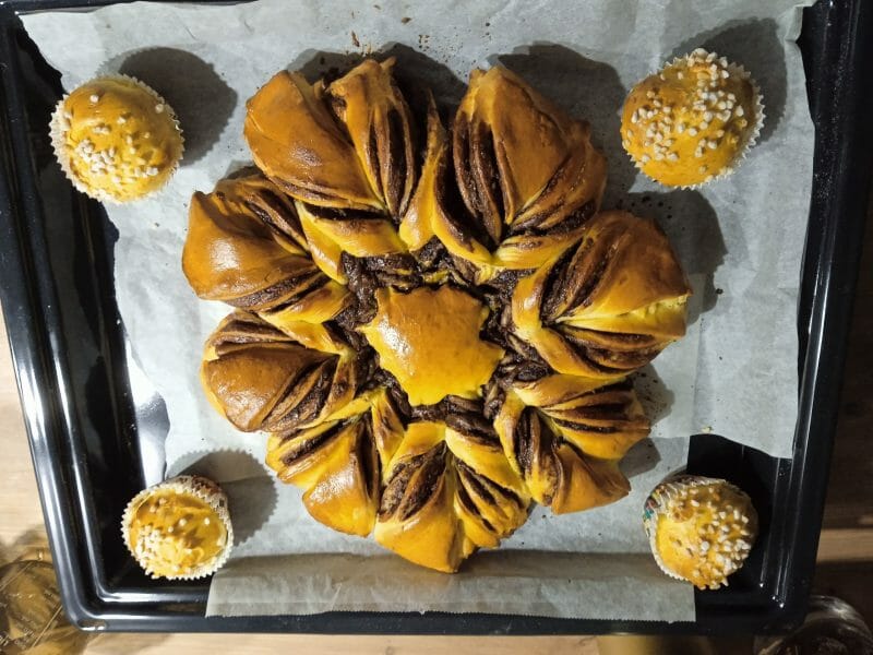 Cliquez pour zoomer ! Brioche étoilée au Nutella Thermomix par loupiotte002