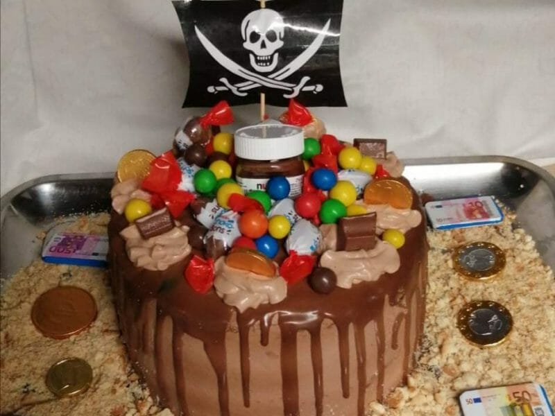 Cliquez pour zoomer ! Layer cake Kinder Bueno Thermomix par Gigantic59