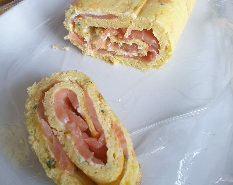 Cliquez pour zoomer ! Roulé aux courgettes et au saumon fumé Thermomix par LaurenceLu