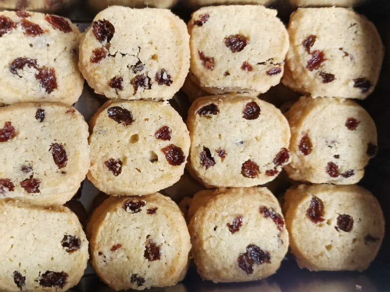 Cliquez pour zoomer ! Sablés aux raisins secs et au rhum Thermomix par aurelie1078