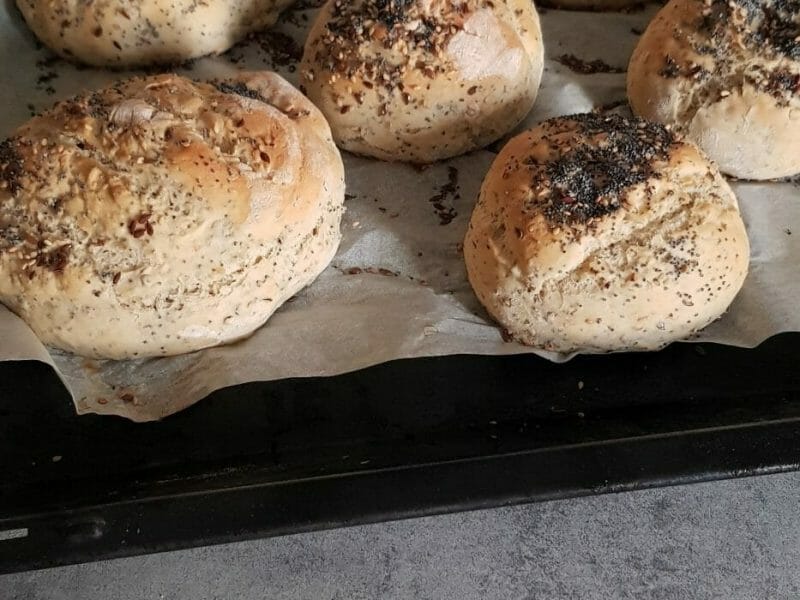 Cliquez pour zoomer ! Petits pains aux céréales Thermomix par Rayon de Soleil