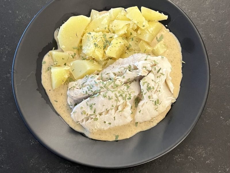 Cliquez pour zoomer ! Filet de cabillaud et sa sauce persillée Thermomix par fred_69