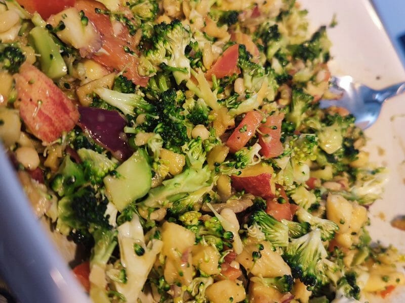 Cliquez pour zoomer ! Salade de brocolis Thermomix par dlysse