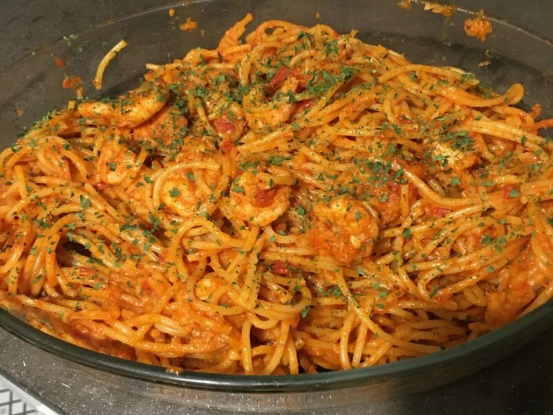 Cliquez pour zoomer ! Spaghettis aux crevettes et à l’ail Thermomix par sandrine_739