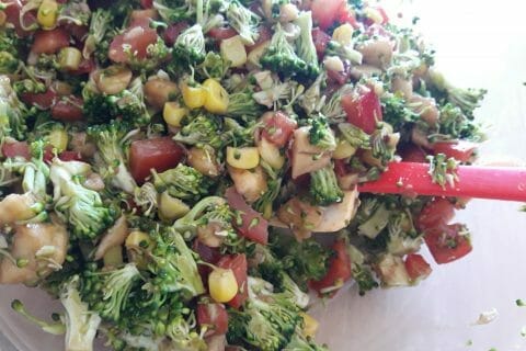 Cliquez pour zoomer ! Salade de brocolis Thermomix par StéphanieLaurinda