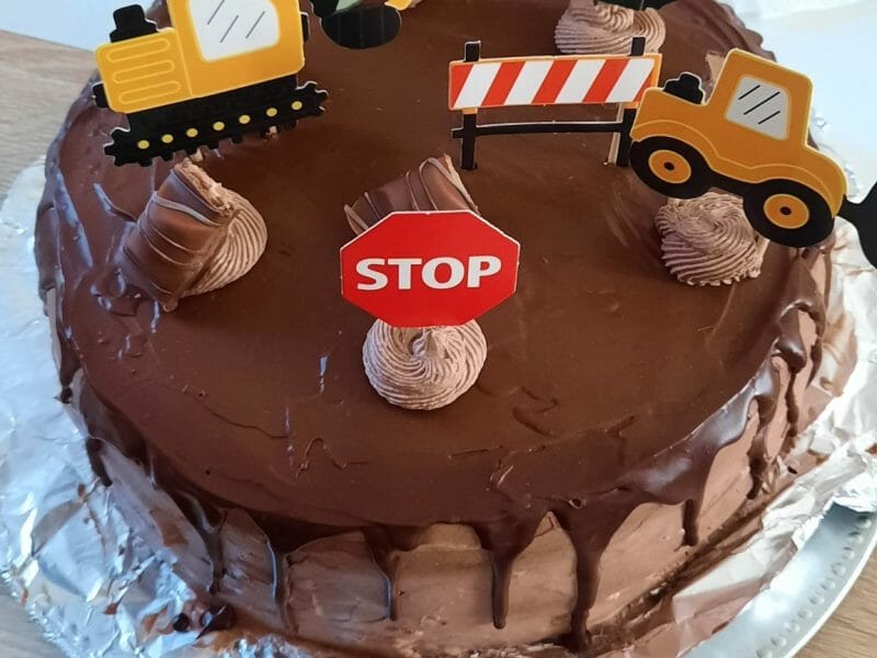 Cliquez pour zoomer ! Layer cake Kinder Bueno Thermomix par severine_348