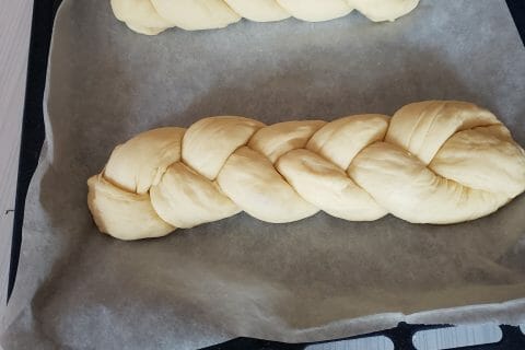 Cliquez pour zoomer ! Brioche tressée à la mie filante Thermomix par isabelle_556