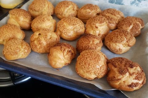 Cliquez pour zoomer ! Choux craquelin fraises chantilly Thermomix par isabelle_556