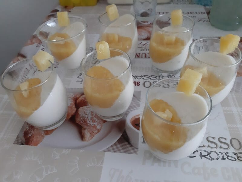 Cliquez pour zoomer ! Panna cotta ananas et lait de coco Thermomix par macze
