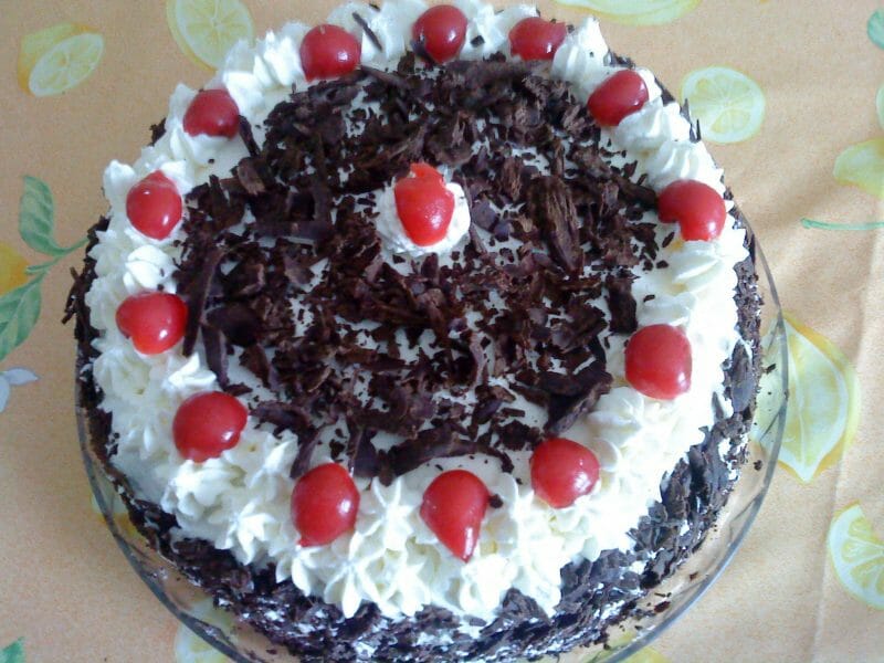 Cliquez pour zoomer ! Bûche forêt noire Thermomix par macze