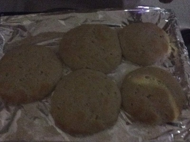 Cliquez pour zoomer ! Pains hamburger Thermomix par Charlotte09