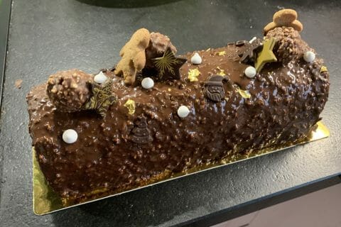 Cliquez pour zoomer ! Bûche Ferrero Rocher Thermomix par emilie_884