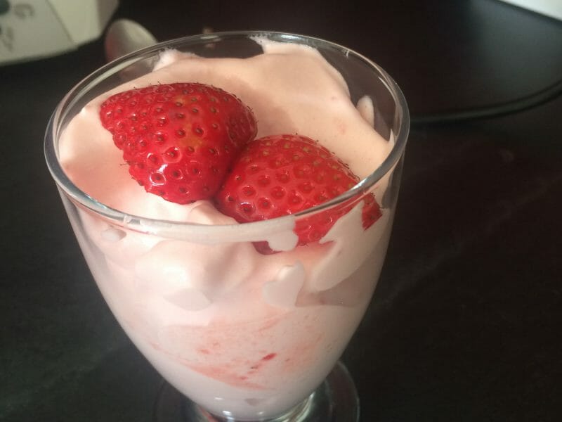 Cliquez pour zoomer ! Mousse de fraises Thermomix par steph@