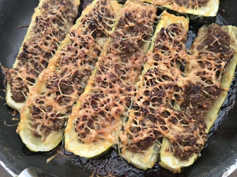 Cliquez pour zoomer ! Courgettes farcies à la viande hachée Thermomix par delphine2911