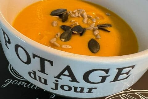 Cliquez pour zoomer ! Velouté carottes et navets au curry Thermomix par choupette.81