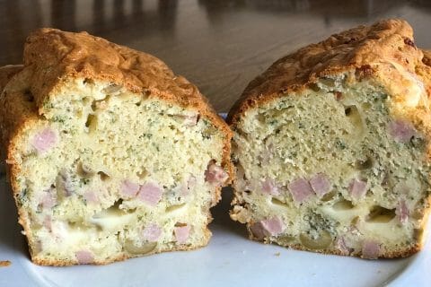 Cliquez pour zoomer ! Cake salé jambon fromage et olives Thermomix par Milou44