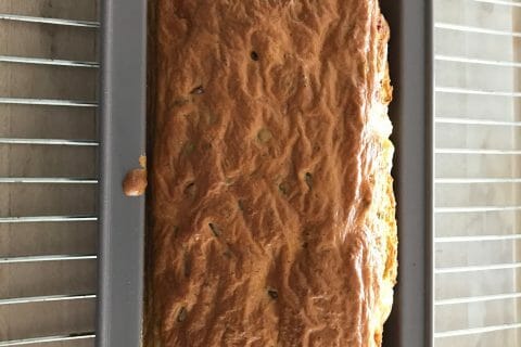 Cliquez pour zoomer ! Cake salé jambon fromage et olives Thermomix par Milou44