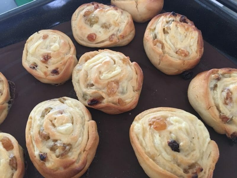 Cliquez pour zoomer ! Pains aux raisins Thermomix par Fabienne974
