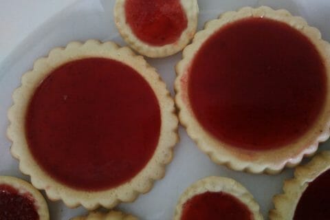 Cliquez pour zoomer ! Mini tartelettes aux fraises Thermomix par AurelineB