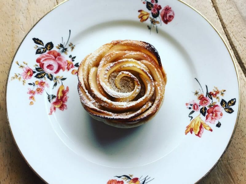 Cliquez pour zoomer ! Roses feuilletées aux pommes Thermomix par Khephrenne