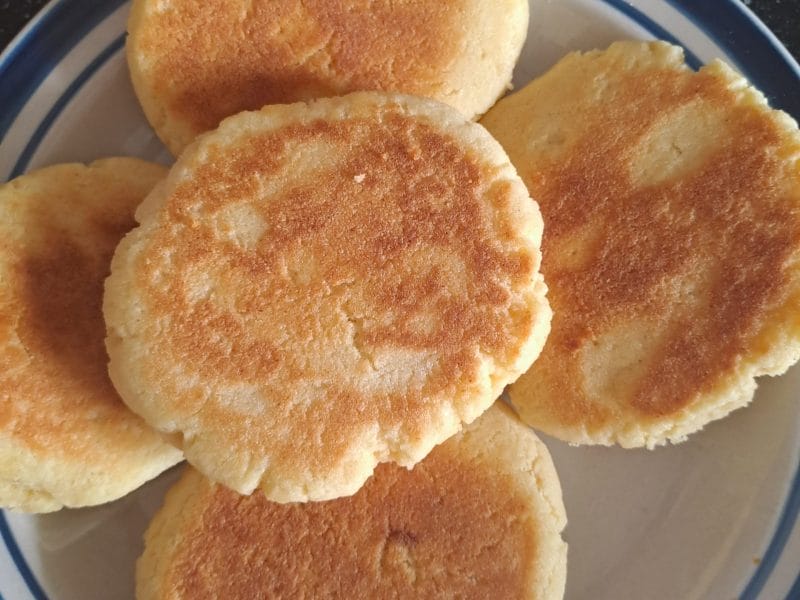 Cliquez pour zoomer ! Mini Harcha – Galettes à la semoule Thermomix par annie27