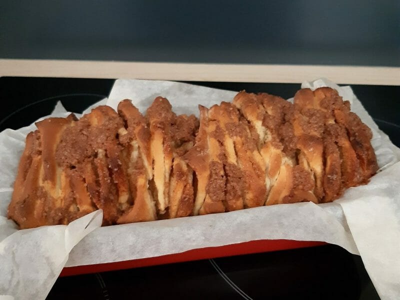 Cliquez pour zoomer ! Brioche à effeuiller à la cannelle Thermomix par Caro