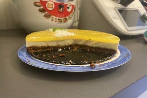 Cliquez pour zoomer ! Panna cotta citron sur sablé spéculoos et miroir de mangue Thermomix par anabellem