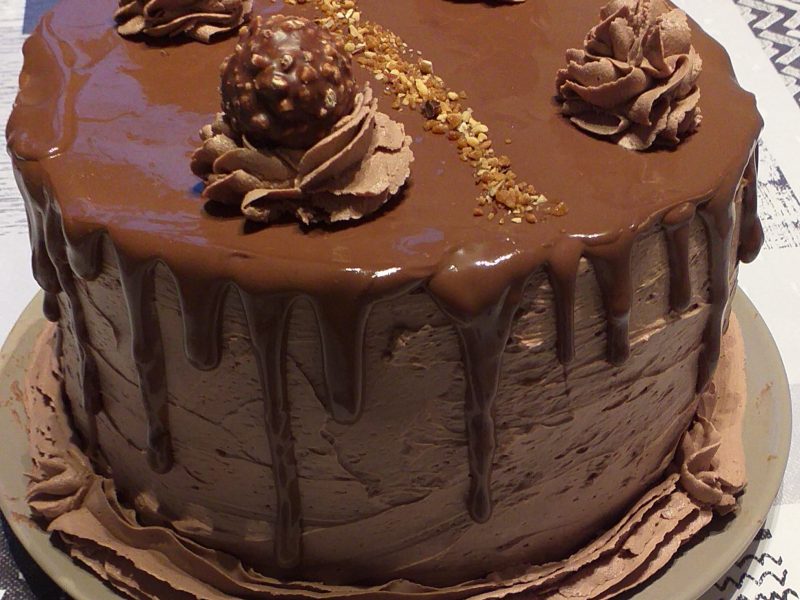 Cliquez pour zoomer ! Layer cake Kinder Bueno Thermomix par Justine.P