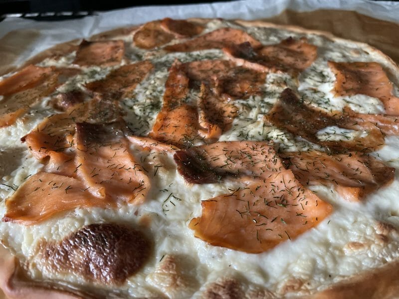 Cliquez pour zoomer ! Pizza au saumon et sauce kiri Thermomix par ameel_44